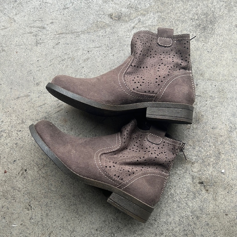 Worn once booties!